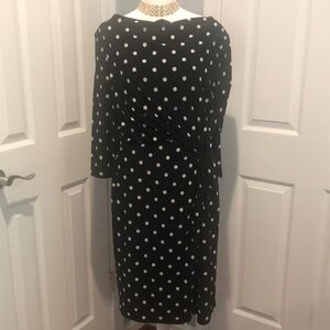Black and white polka dot Ralph Lauren 3/4 sleeve dress with knot detail